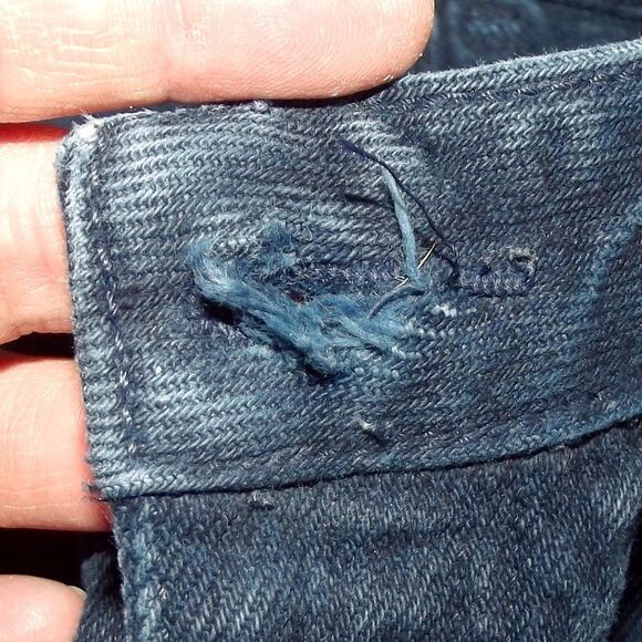 VINTAGE Gloria Vanderbilt Relaxed Jeans, 29 Waist, Dark wash, Pleated, Loose fit - Picture 7 of 14